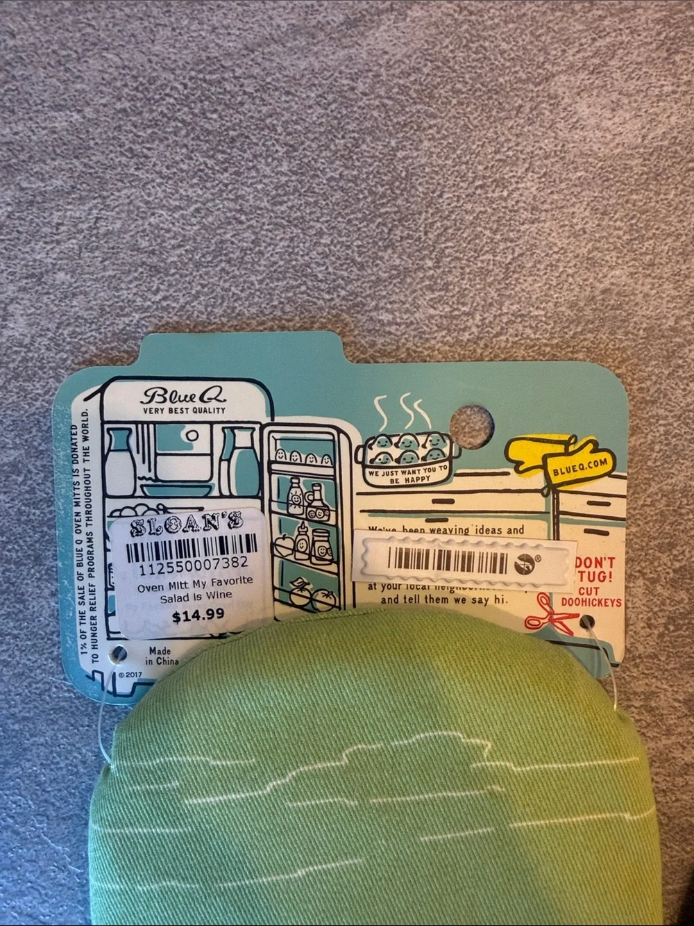 Blue Q Lime Green Oven Mitt with Pink Trim - 'My Favorite Salad Is Wine'